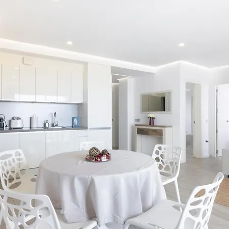 Ek Renting * Costa Adeje (Tenerife)