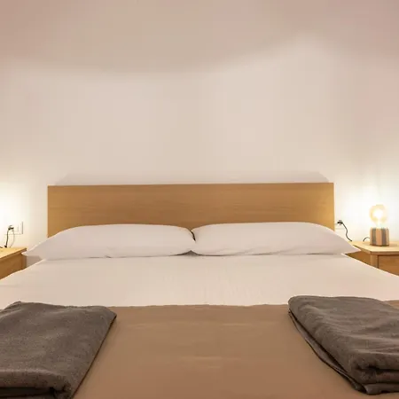 Ek Renting Apartmán *